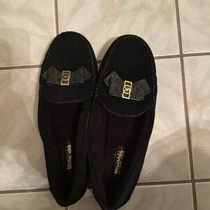 New Michael Kors black 7.5 Female Erica Slippers